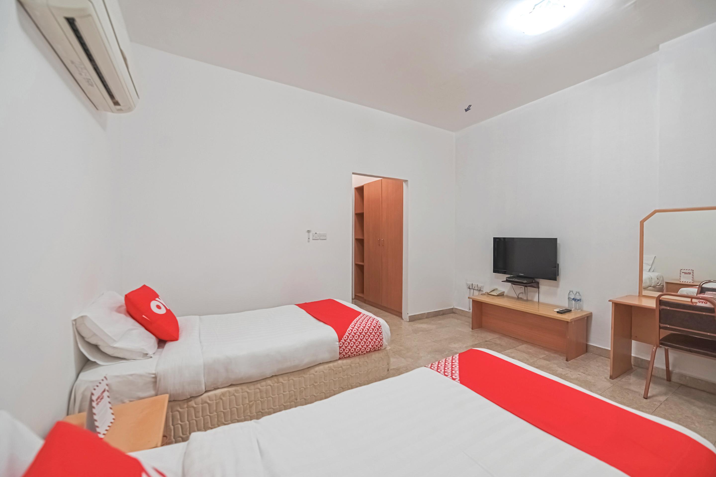Majestic Hotel Wadi Kabir Ngoại thất bức ảnh