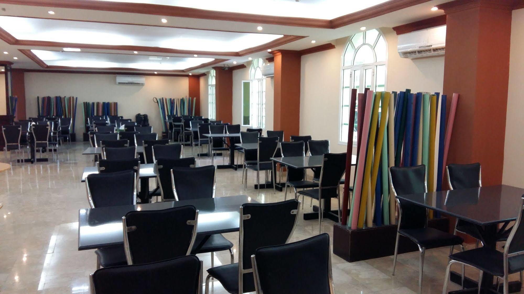 Majestic Hotel Wadi Kabir Ngoại thất bức ảnh